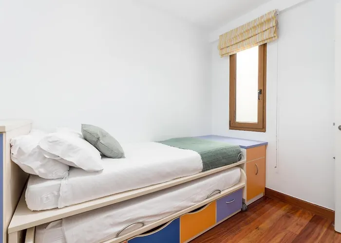 Bergara - Local Rentss Apartman